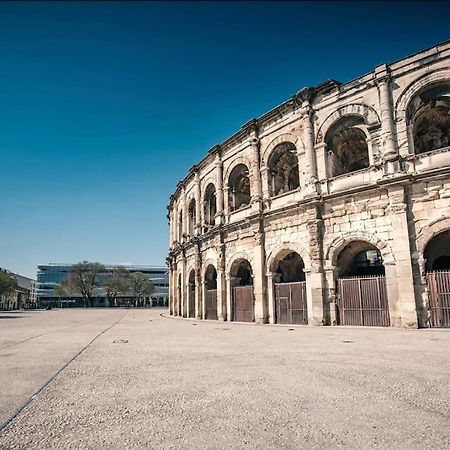 Le Petit Nid - Coeur De Ville - Clim Nîmes Dış mekan fotoğraf